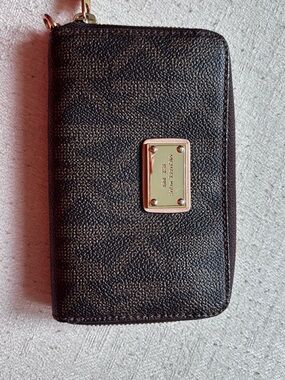 Michael Kors Dark Brown Textured Zip Wallet with Gold Plate